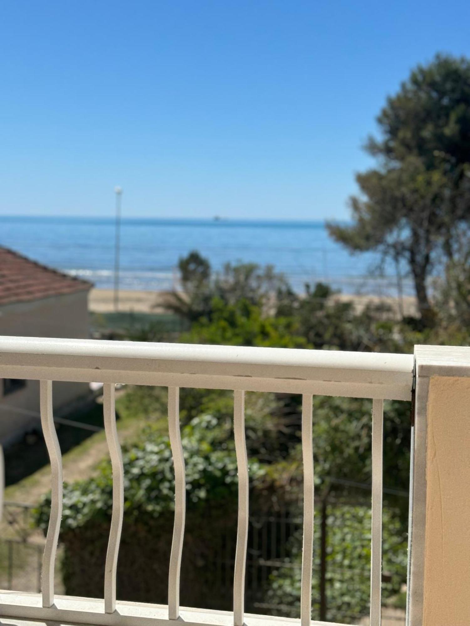 דורס Sea & Gardenview Apartments מראה חיצוני תמונה